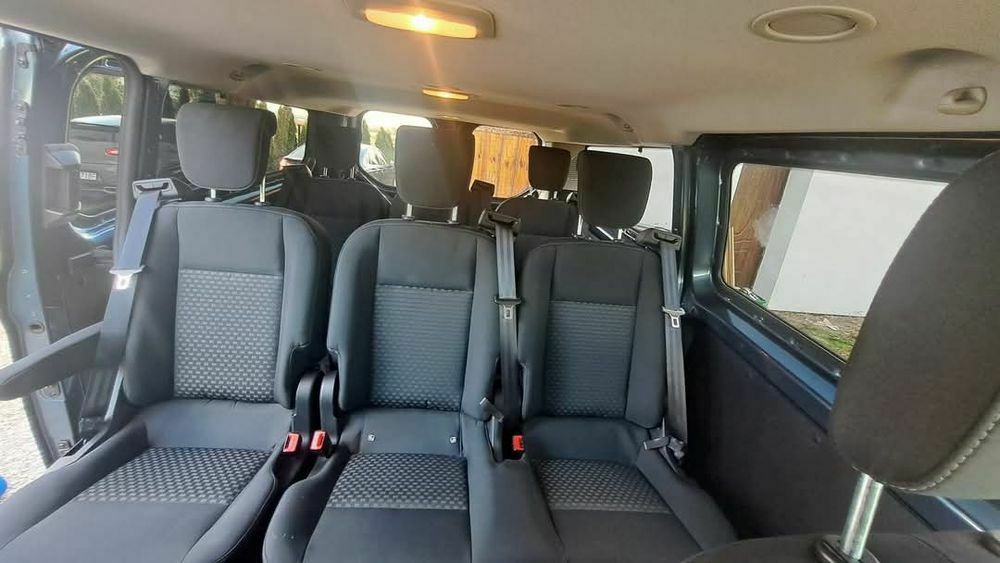 Wynajem busa Ford Transit Custom 9os