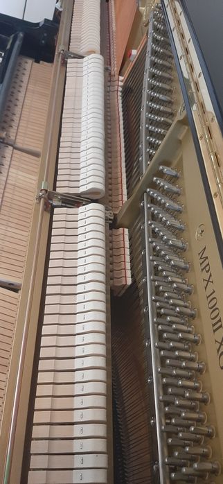 Pianio Yamaha "MPX II XG - SILENT and DISK Piano™