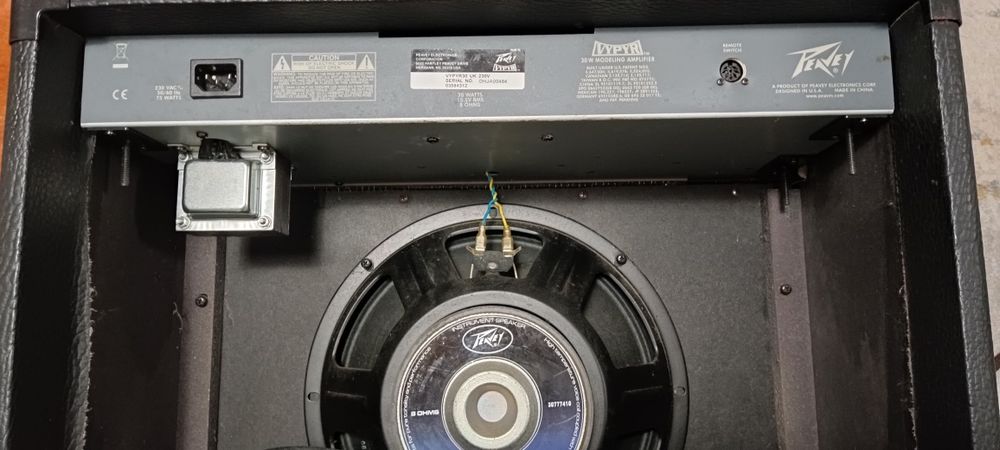 Amplificador Peavey Vypyr 30W