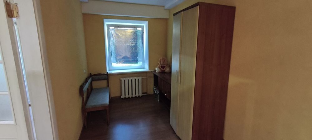 Здам 2 к Британська ,меблі, техніка.