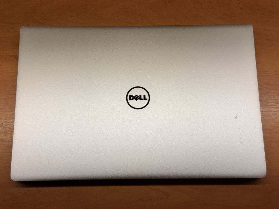 Dell XPS 13 9360, FHD IPS Touch, i5-7300U, 8 RAM, 256 m.2