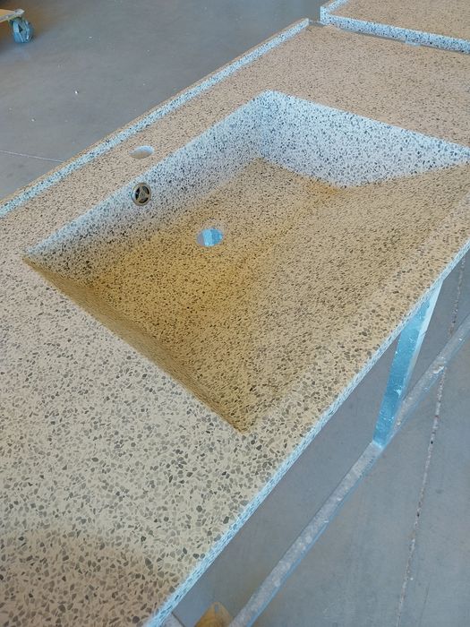 Lavatórios NOVOS mármore artificial e solid surface