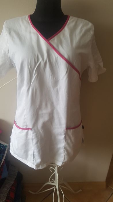 Uniform L pielęgniarka,kosmetyczka,opiekunka