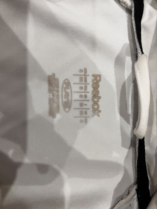 Спортивна кофта Reebok