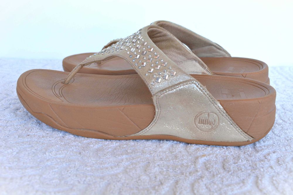 FitFlop  rozmiar 39  japonki klapki jasno złote z kryształkami