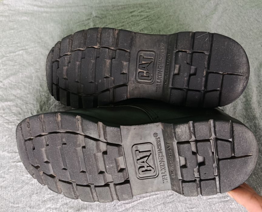 Cat шкіряні чоловічи черевики 43