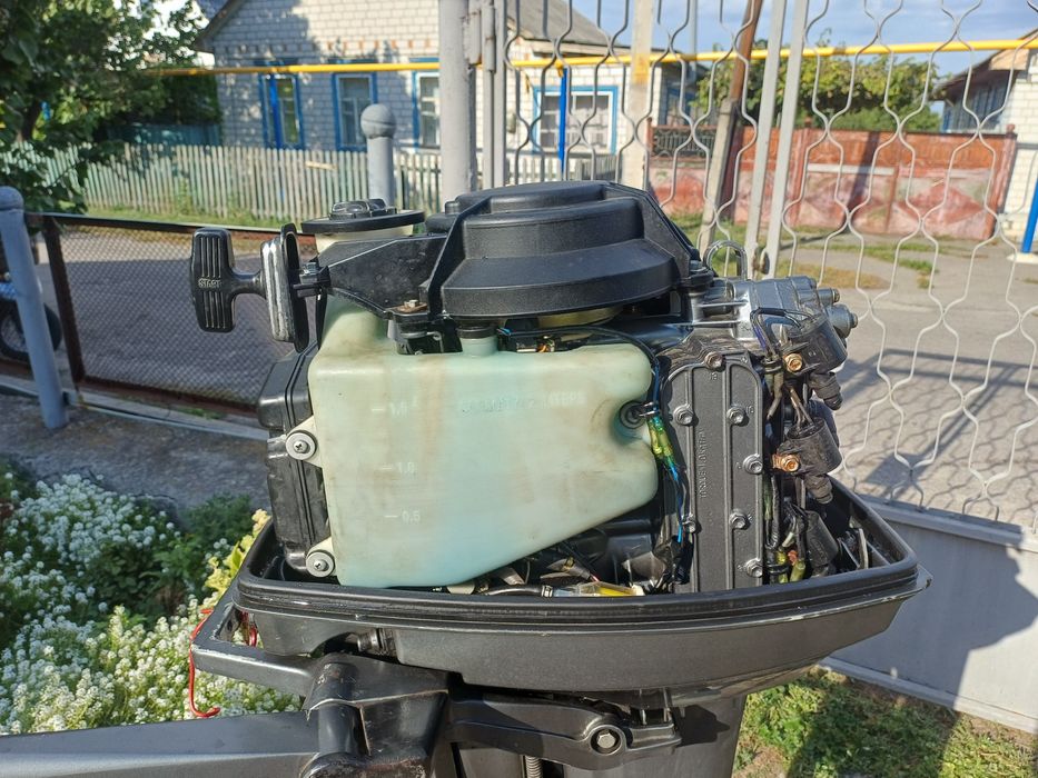 Лодочний мотор Suzuki DT25-30c, двигун до човна сузукі 25-30