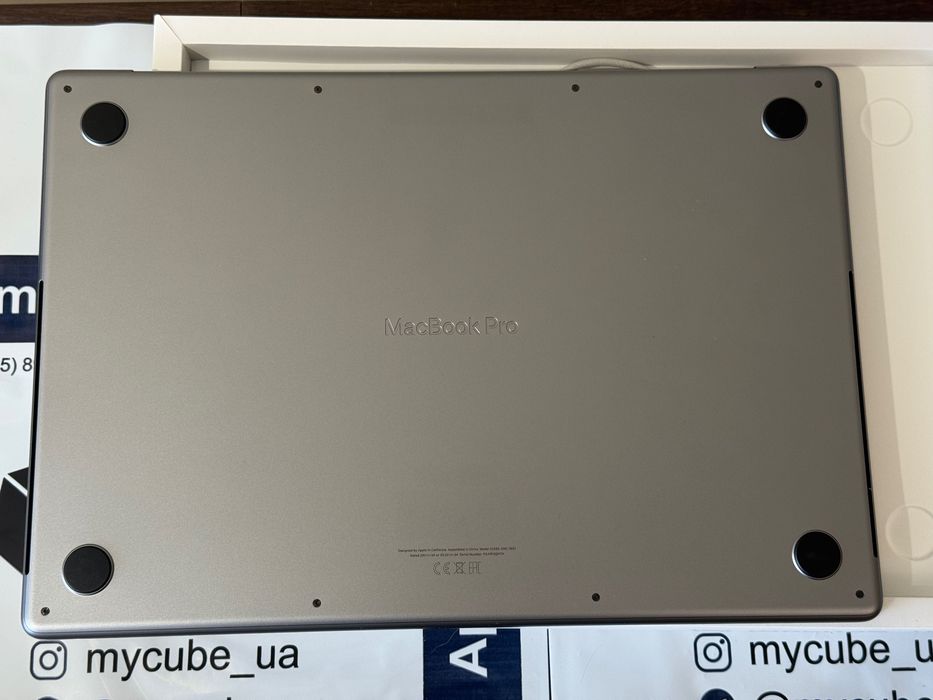 MacBook Pro 16 M1 Pro 32Gb 512Gb Space Gray 2021 (99%, 105 циклів)