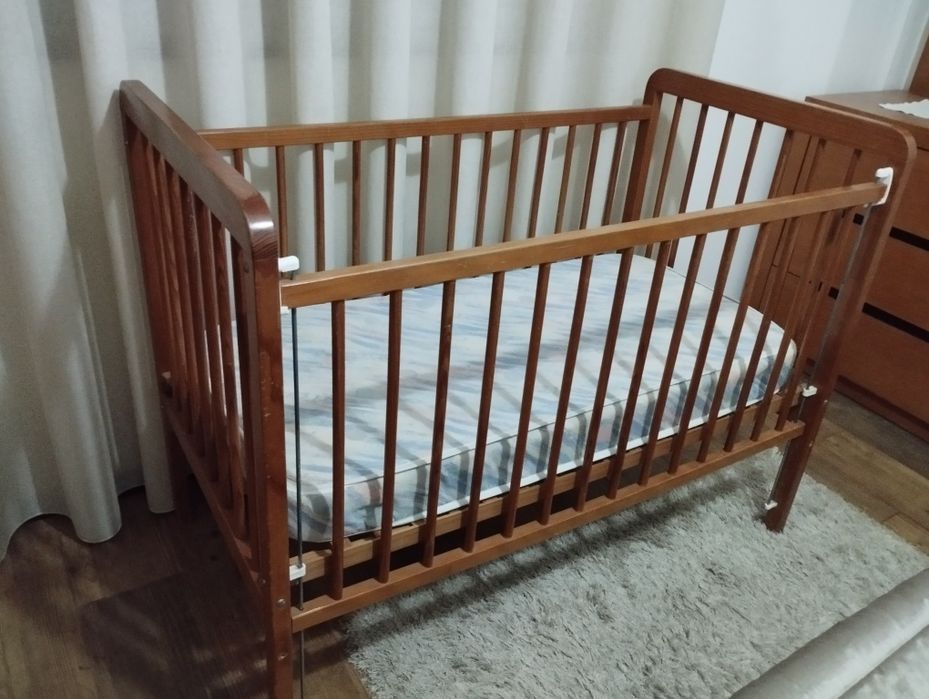 Cama de grades / Berço