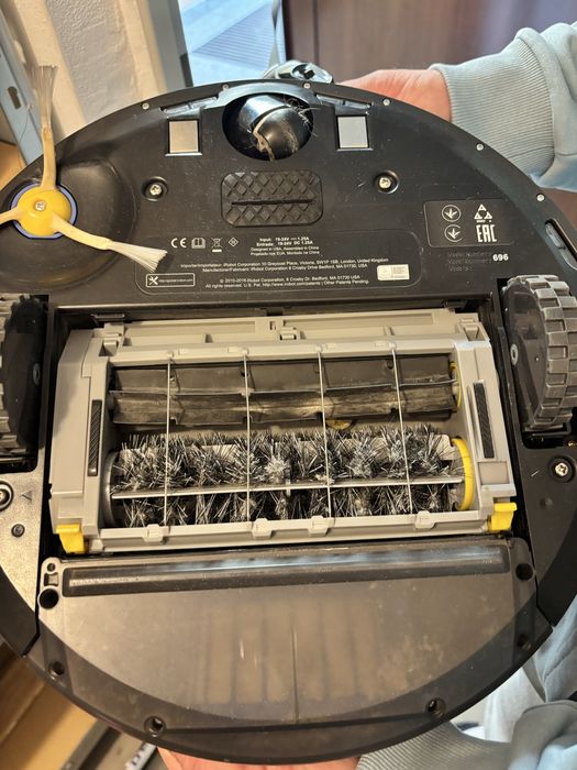 Irobot roomba odkurzajacy