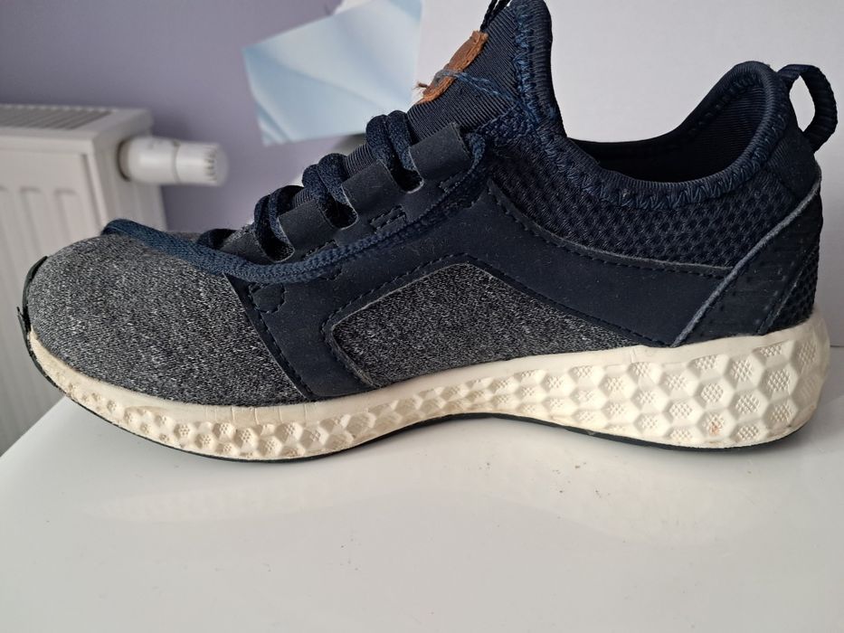 Buty Snikersy Bench roz.32