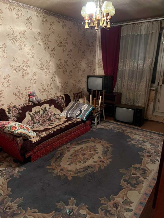 Сдам 3 к. квартиру Роганский Жилмассив, ул. Зубарева