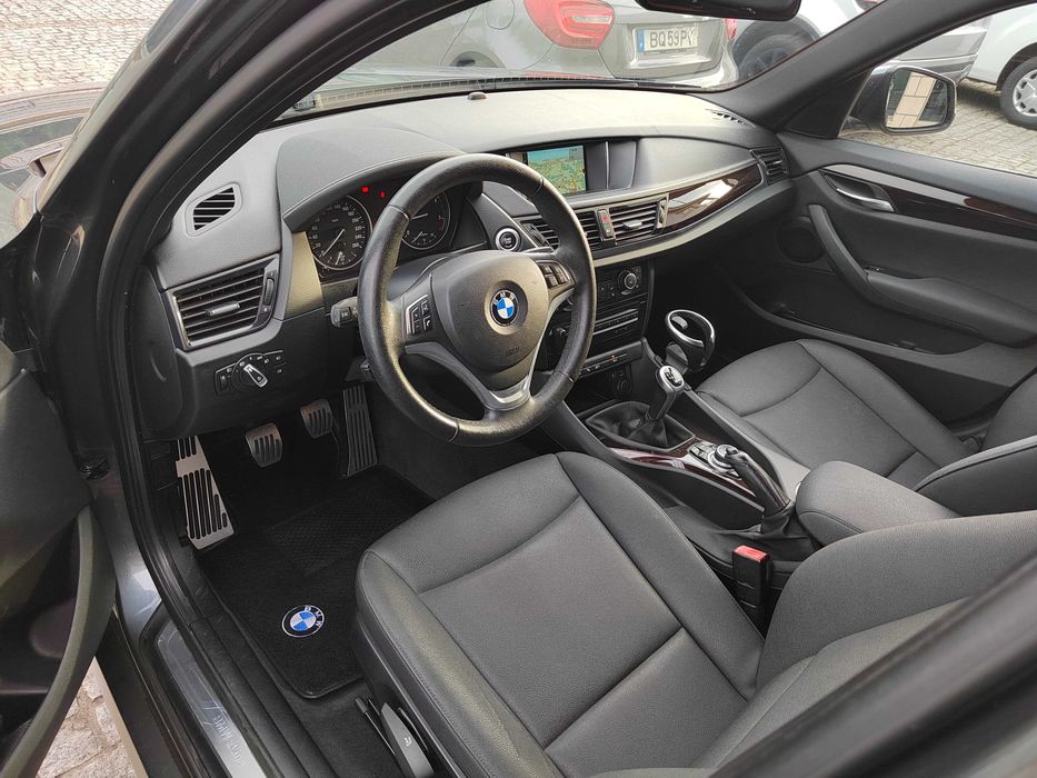 BMW X1 S16Drive Line Sport 2.0D / Cx. Manual