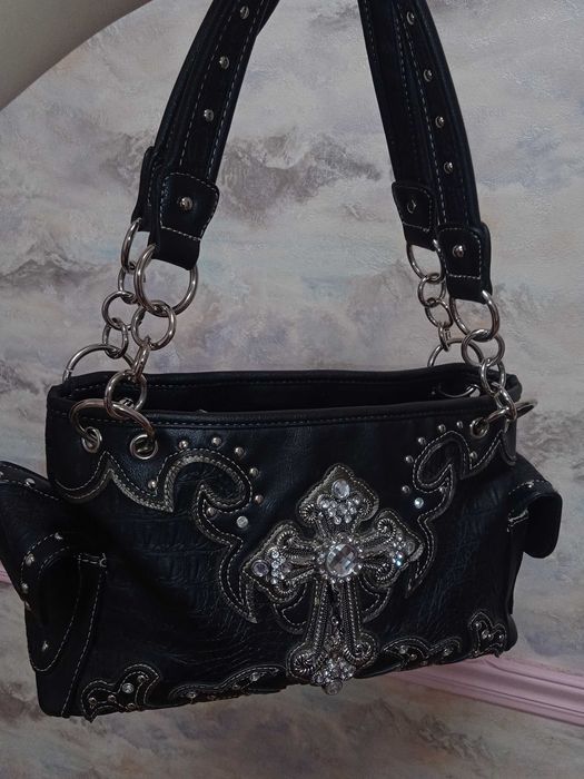 винтажная сумка y2k 2000х двухтысячные кресты готика натуральная кожа