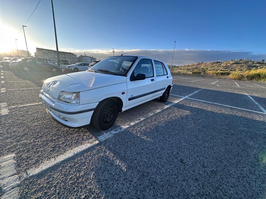 Renault clio 1995