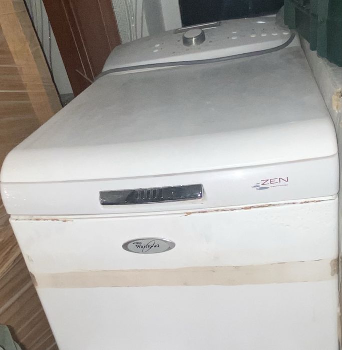 Пральна машинка Whirlpool AWE 9630