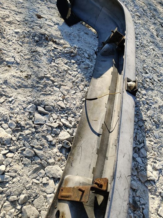 Zderzak fiat 126p Maluch tył