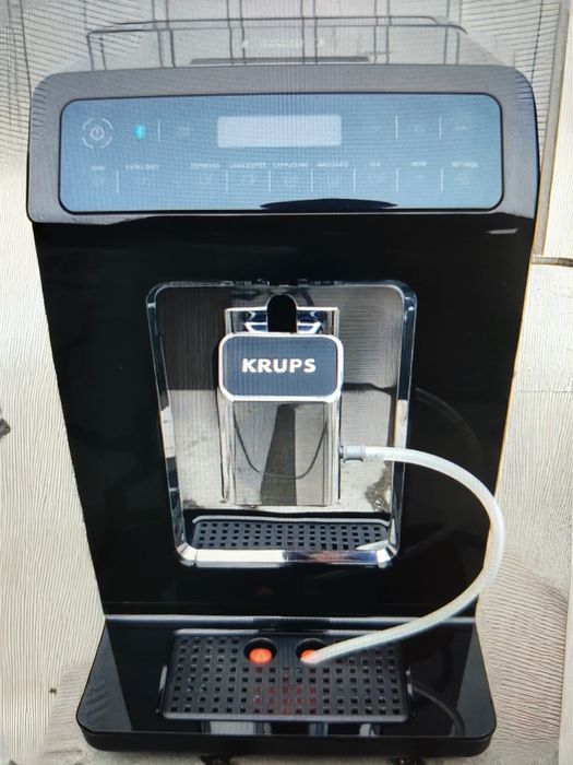 Кавомашина Krups EA891810, б/в