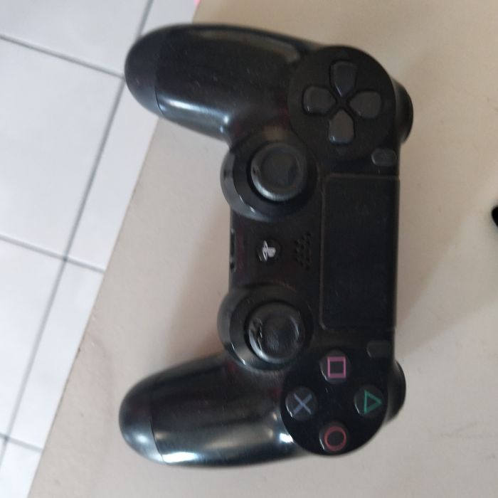 Para despachar PS4