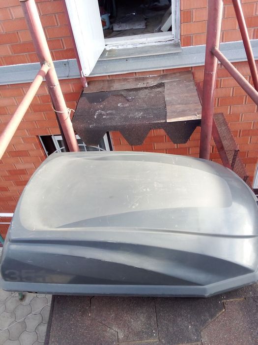 Багажник бокс на авто