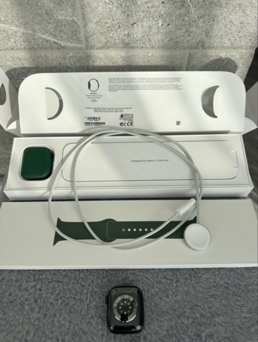 Apple Watch Series 7 Green 41mm - добрий стан, батарея 80%