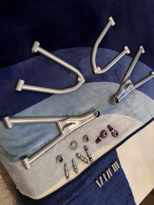 Triangulos Roll Design novos