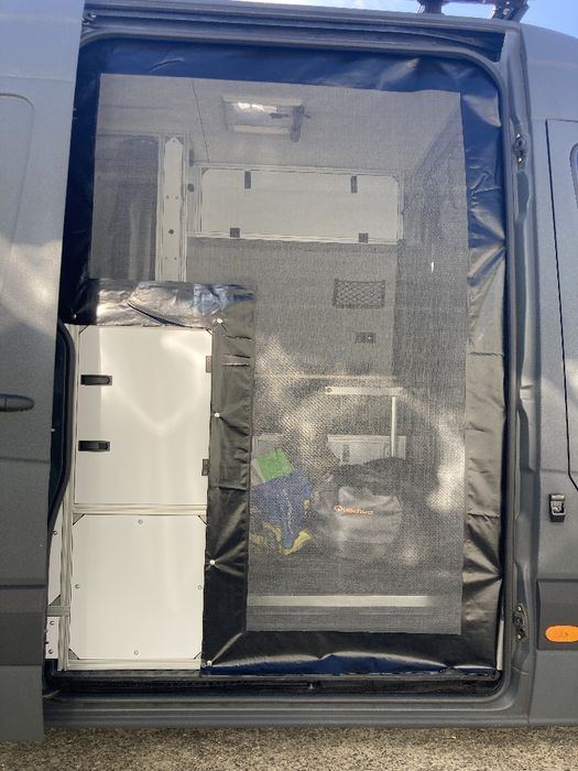 Mercedes Sprinter Camper van / Autocaravana