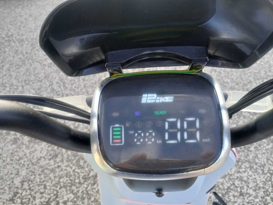 2025 Chinese - Mega Electric Scooter - No Driver's License Required €850