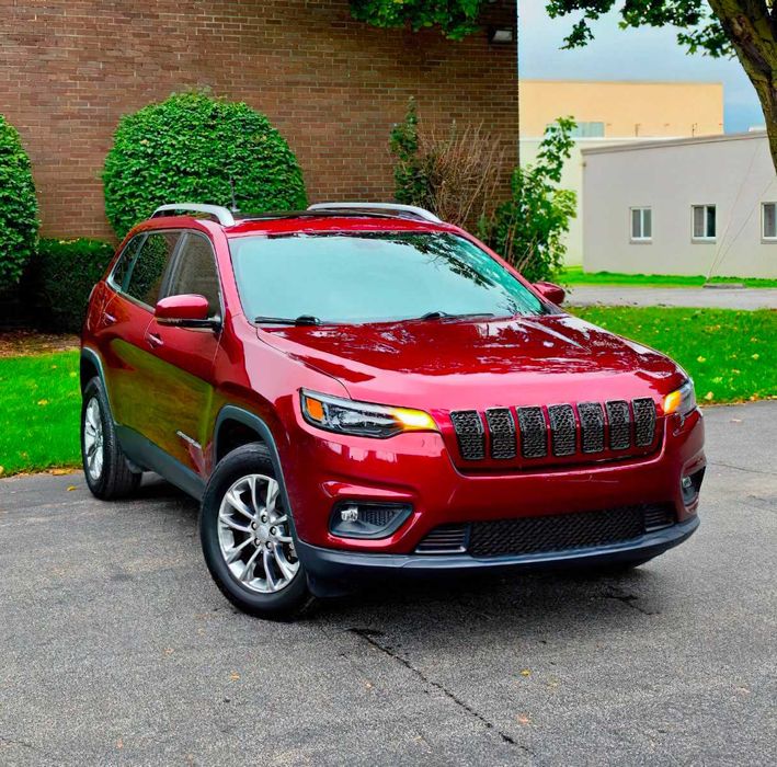 Jeep Cherokee Latitude Plus      2020