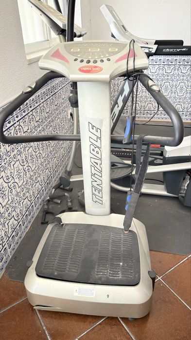 Gym Vibration Platform446403994064660480