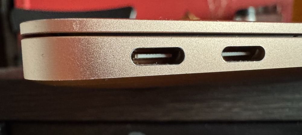 MacBook Air M1 | 8/256 GB | Złoty