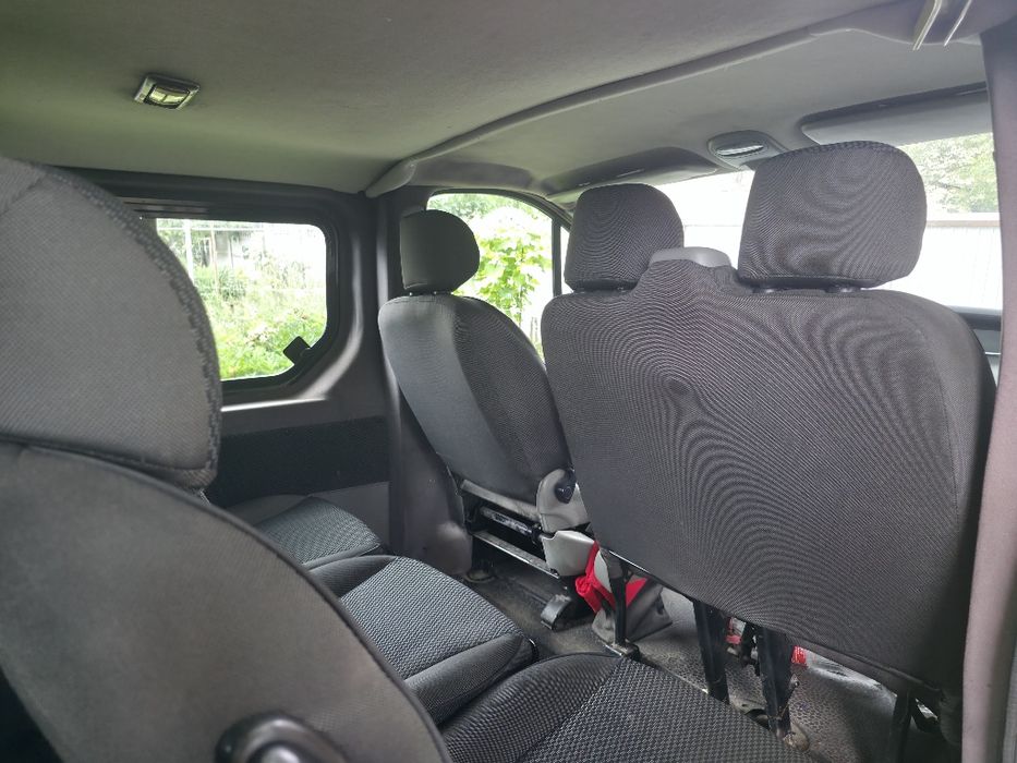 Продати авто Opel Vivaro
