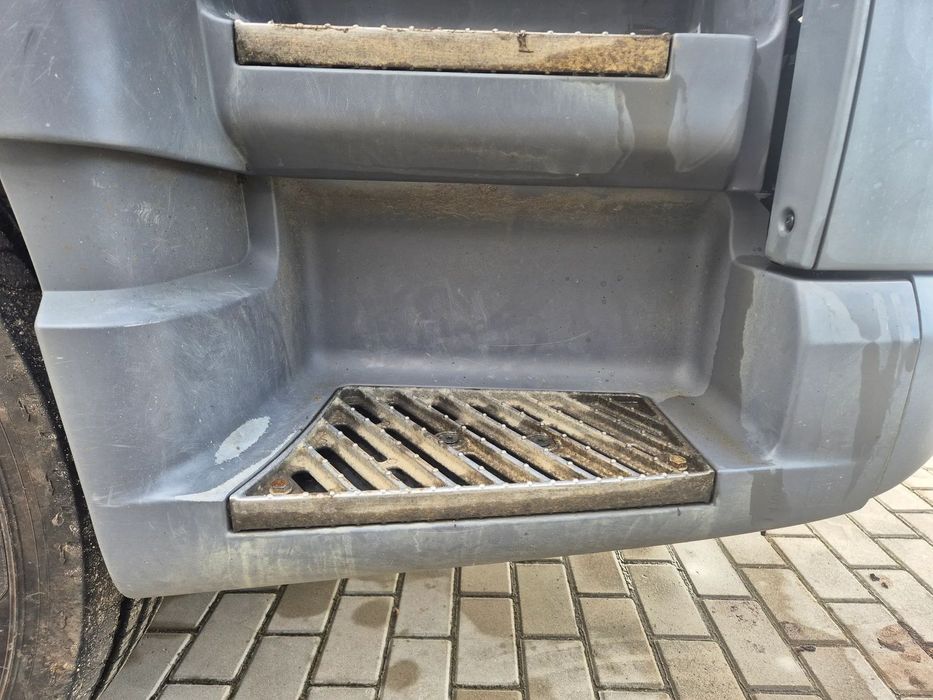 STOPIEŃ PODSTAWA SCHODEK STOPNICA PRAWY DAF 55 LF 19,5 EURO 6