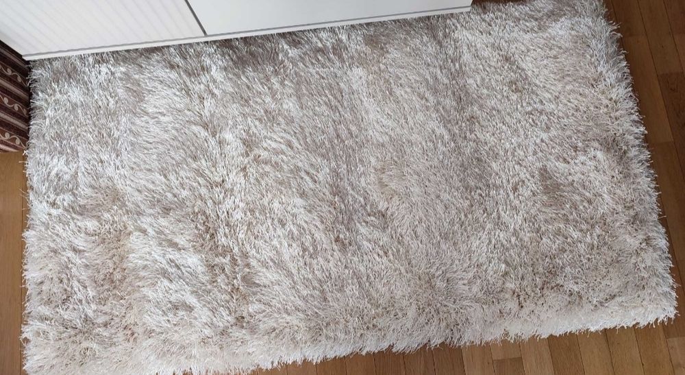 Nowy dywan kremowy ecru jasny shaggy