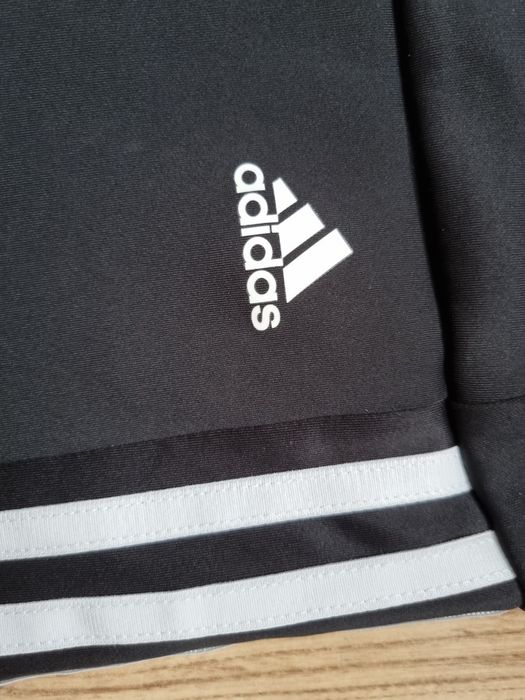 Spodenki szorty Adidas M 38