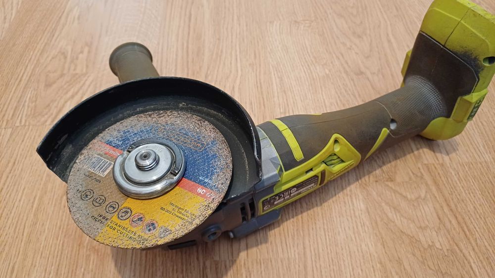 Szlifierka kątowa Ryobi R18AG7 125 mm