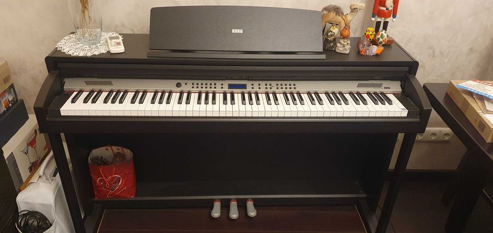 Цифрове піаніно Korg C540 DR