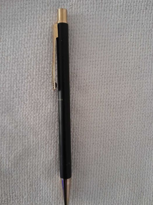 Caneta Sheaffer Preta e Dourada