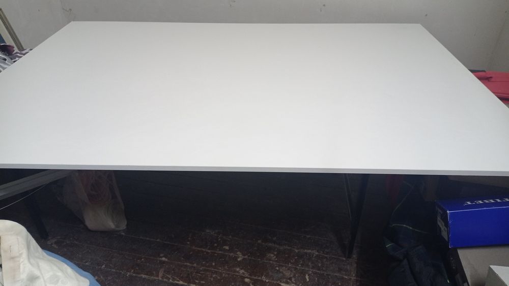 Стол для разных целей, ширина 205см, глубина 139см