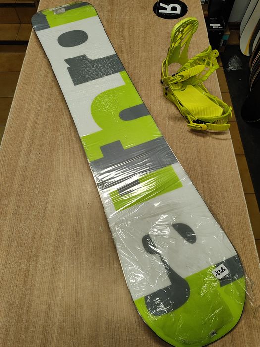 Pathron Blade 149cm z wiązaniami