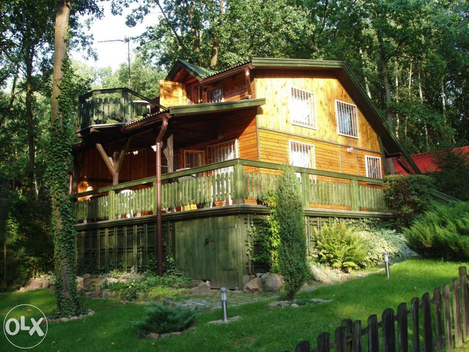 Przyjezierze. Domek / Dom letniskowy wynajem. Granica lasu, na uboczu