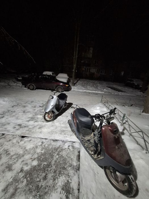 ПРОДАМ Хонда дио 25ср