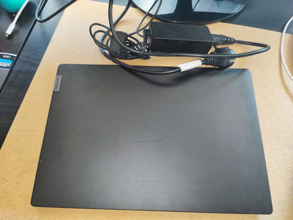 Portátil Lenovo ideapad 530s-14ikb com placa gráfica dedicada