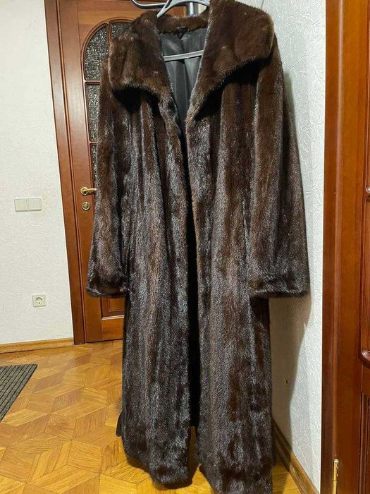 Жіноча шуба норкова