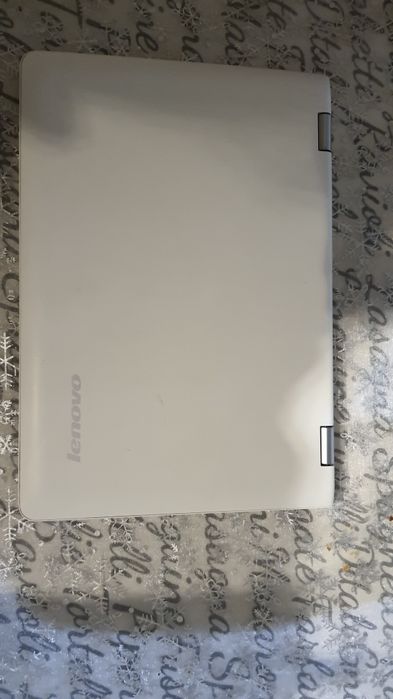 Portatil lenovo y300