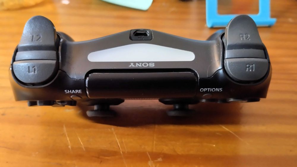 Comando PS4 DualShock 4 – Como Novo