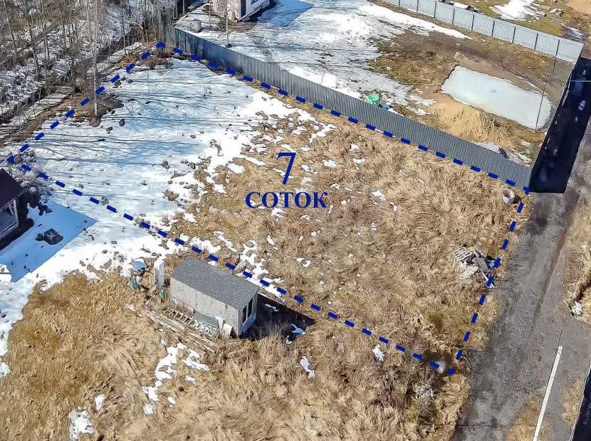 Продам землю 7 соток в селі Ходосівка. Електрика поруч з ділянкою