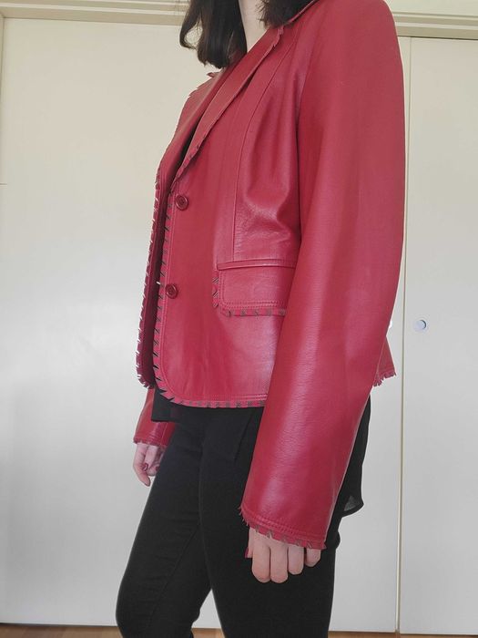 Casaco Couro Vermelho com Farripas Castanhas (NOVO)