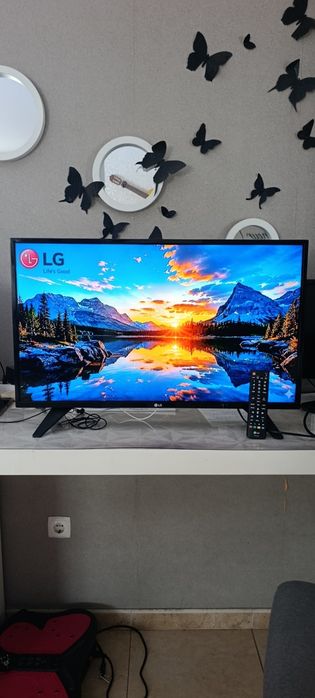 Vendo TV LED LG 32LH500D 32 polegadas HD