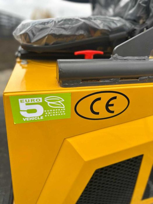 MINI Koparka JKW-10X | Skrętne Ramię | Koop EURO V Diesel | 1000 KG